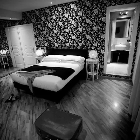 St. John's Terrace روما