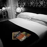 St. John's Terrace 5*